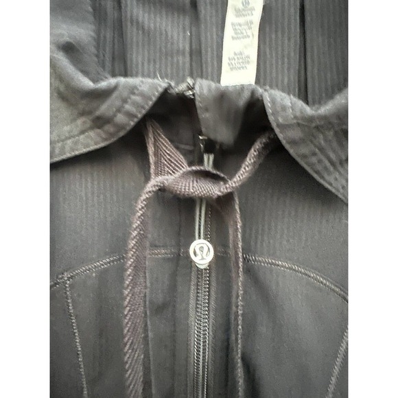 Lululemon Transition Studio Jacket Womens Sz 6 Black Swing Top Swift Pleated - Picture 10 of 15